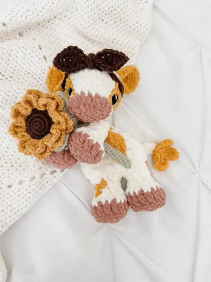 Highland Baby Cow – No-Sew Crochet Pattern 🌿🐮 The Crochet Nook