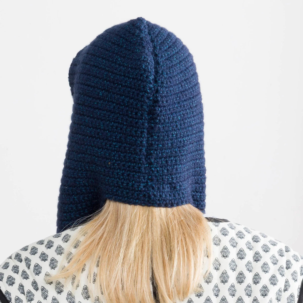 Back close-up of the crochet hood