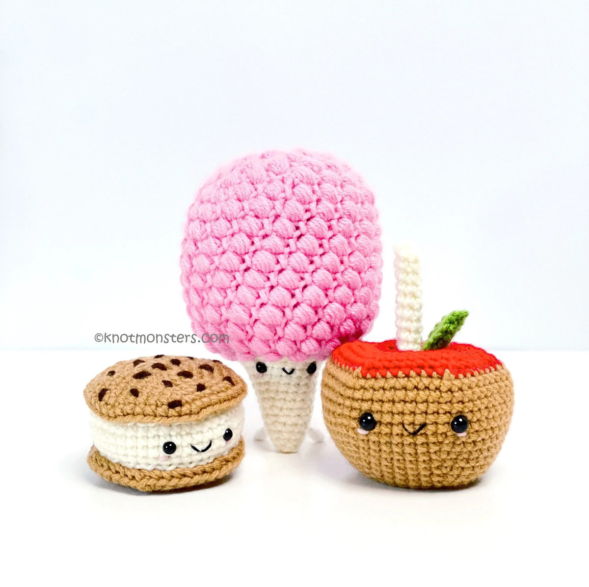 Crochet cotton candy, cookie and candy apple